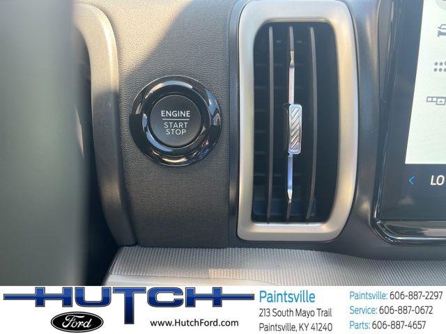2025 Ford Expedition Active MAX