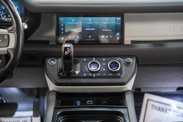 2022 Land Rover Defender 110 SE