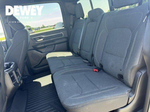 2019 Ram 1500 Big Horn/Lone Star Crew Cab 4x4 5'7" Box
