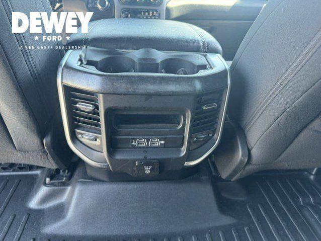 2019 Ram 1500 Big Horn/Lone Star Crew Cab 4x4 5'7" Box
