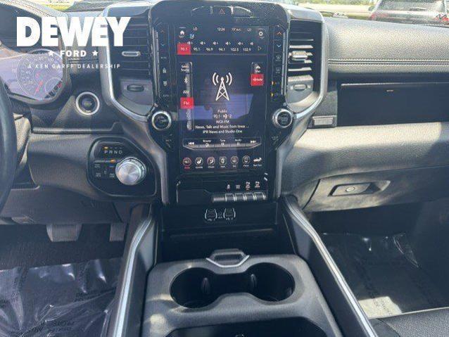 2020 Ram 1500 Laramie Crew Cab 4x4 5'7" Box