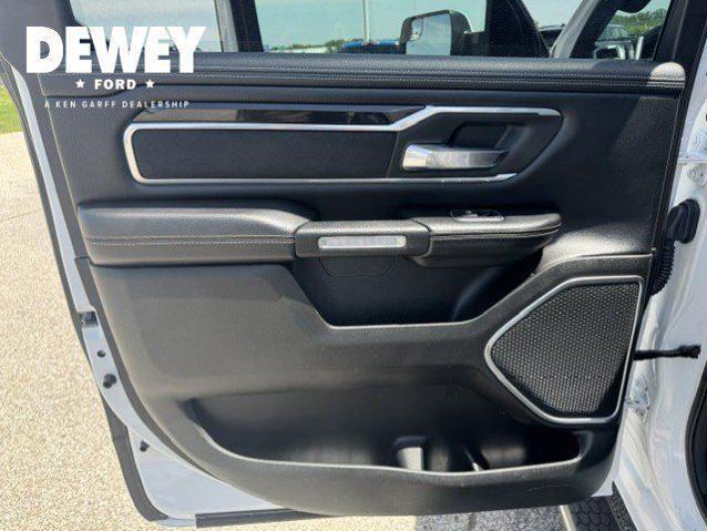 2020 Ram 1500 Laramie Crew Cab 4x4 5'7" Box