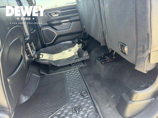 2020 Ram 1500 Laramie Crew Cab 4x4 5'7" Box