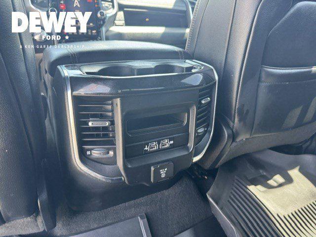 2020 Ram 1500 Laramie Crew Cab 4x4 5'7" Box