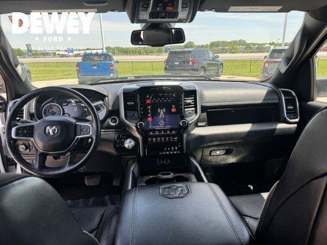 2020 Ram 1500 Laramie Crew Cab 4x4 5'7" Box
