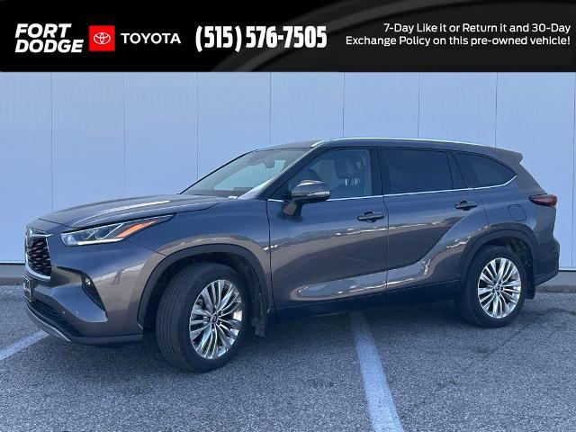 2024 Toyota Highlander Platinum for sale in Fort Dodge, IA