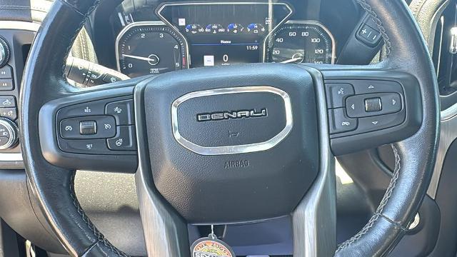 2022 GMC Sierra 2500HD 4WD Crew Cab Standard Bed Denali