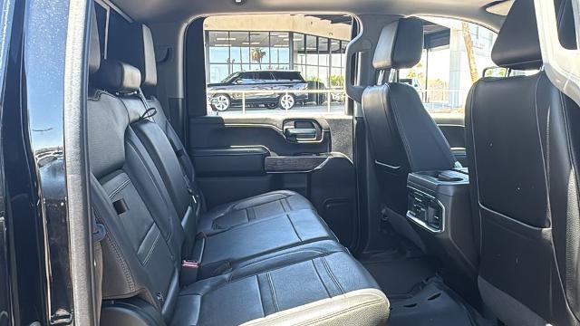 2022 GMC Sierra 2500HD 4WD Crew Cab Standard Bed Denali