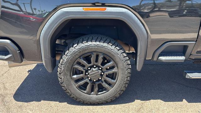 2022 GMC Sierra 2500HD 4WD Crew Cab Standard Bed Denali