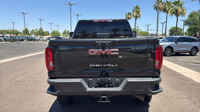 2022 GMC Sierra 2500HD 4WD Crew Cab Standard Bed Denali