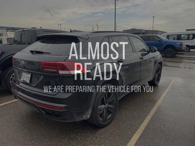 2022 Volkswagen Atlas Cross Sport 2.0T SEL R-Line Black