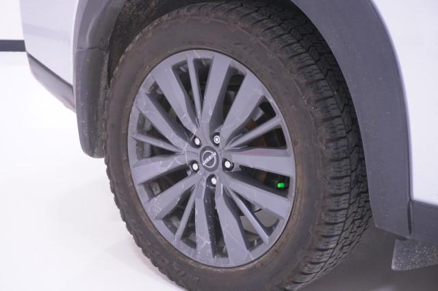 2022 Nissan Pathfinder SL 2WD