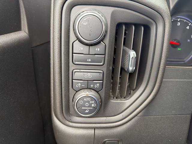 2021 Chevrolet Silverado 2500HD 4WD Crew Cab Standard Bed Custom