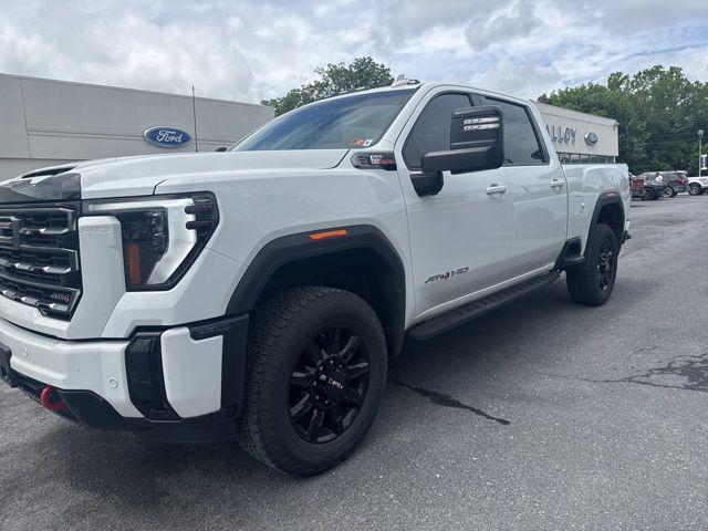 2025 GMC Sierra 2500HD 4WD Crew Cab Standard Bed AT4 for sale in Winchester, VA
