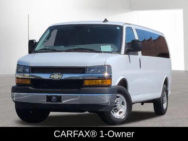 2024 Chevrolet Express Passenger RWD 3500 Extended Wheelbase LT for sale in Westmont, IL
