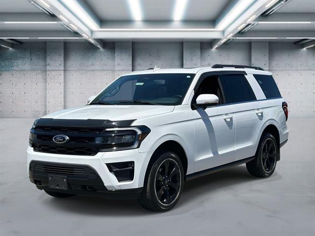 2023 Ford Expedition Limited for sale in Saint James, NY