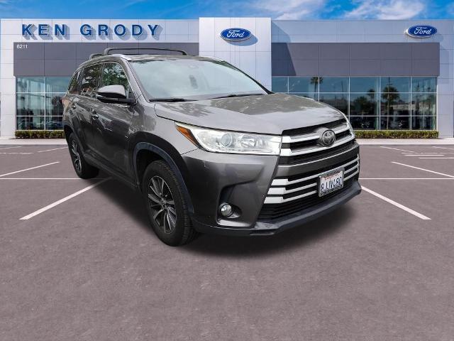 2019 Toyota Highlander XLE for sale in Carlsbad, CA