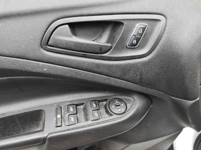 2015 Ford Escape S