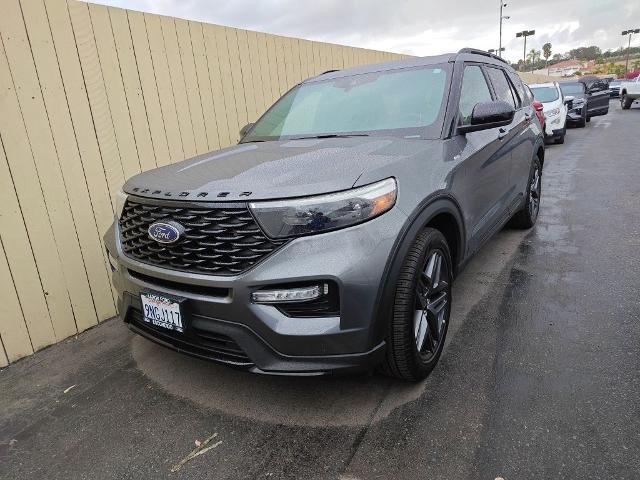 2024 Ford Explorer ST-Line