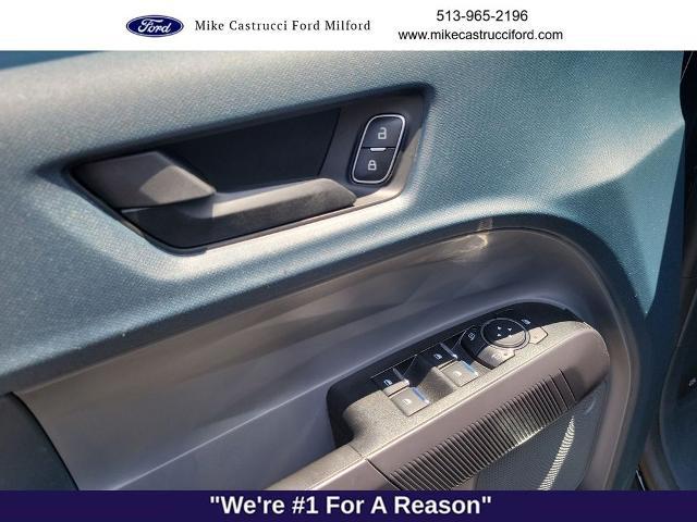 2024 Ford Maverick XL