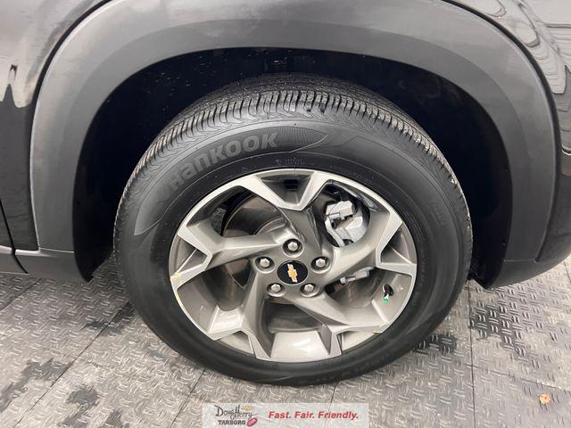 2025 Chevrolet Trax FWD LT