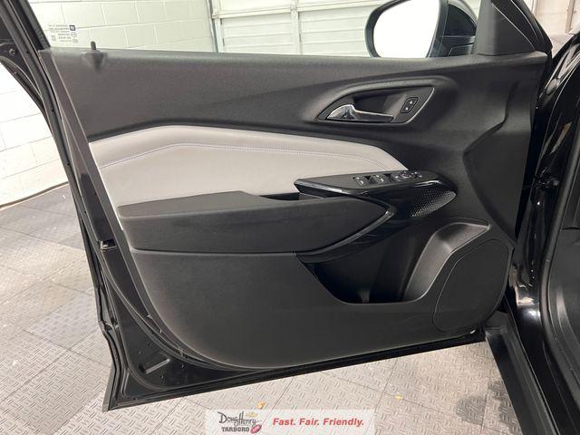 2025 Chevrolet Trax FWD LT