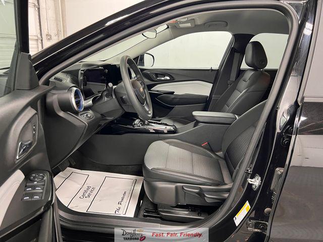 2025 Chevrolet Trax FWD LT