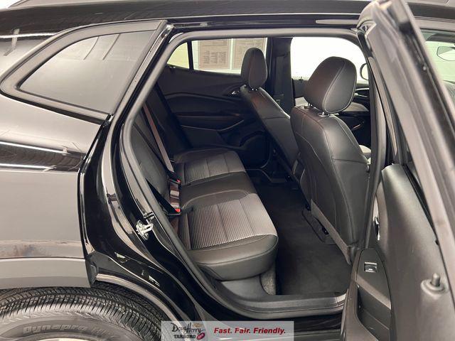 2025 Chevrolet Trax FWD LT