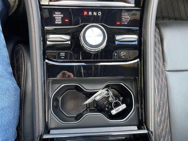 2024 Jeep Grand Cherokee L Summit Reserve 4x4
