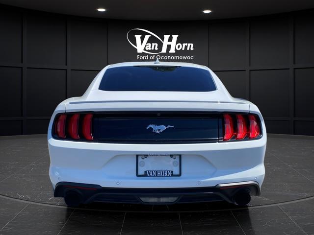 2022 Ford Mustang EcoBoost Premium Fastback