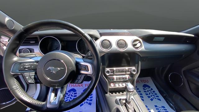 2022 Ford Mustang EcoBoost Premium Fastback