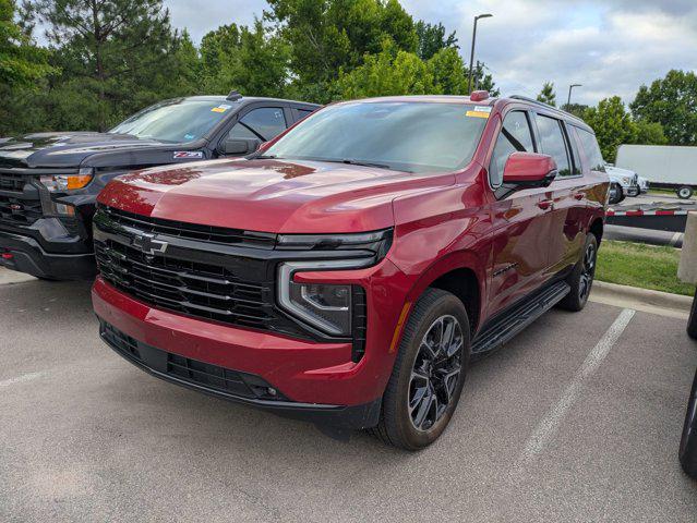 2025 Chevrolet Suburban 4WD RST