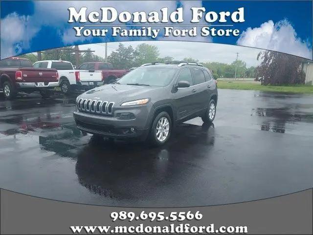 2017 Jeep Cherokee Latitude 4x4 for sale in Freeland, MI