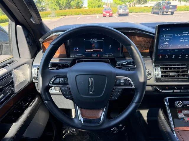 2022 Lincoln Navigator Black Label