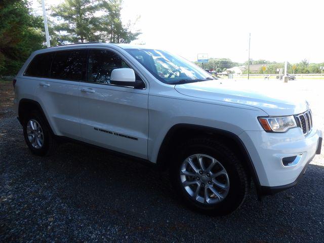 2022 Jeep Grand Cherokee Laredo X 4x4