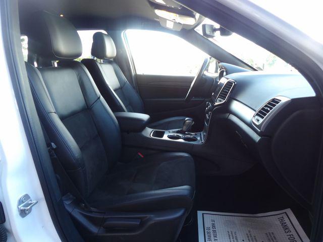 2022 Jeep Grand Cherokee Laredo X 4x4
