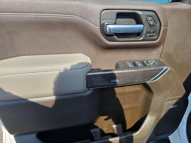 2021 Chevrolet Silverado 1500 4WD Crew Cab Short Bed LTZ