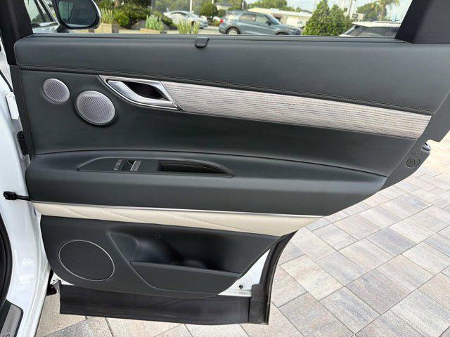 2025 Genesis GV80 2.5T Prestige AWD