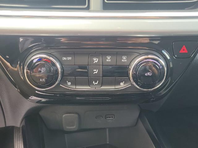 2025 Chevrolet Trax FWD LT