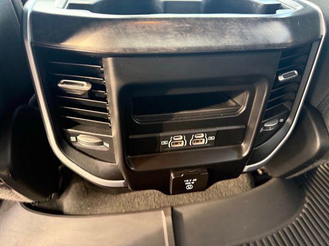 2021 Ram 1500 Big Horn Crew Cab 4x4 5'7" Box