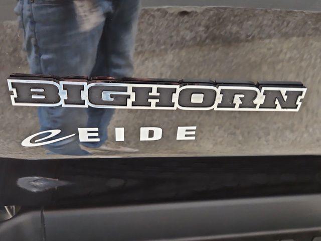 2021 Ram 1500 Big Horn Crew Cab 4x4 5'7" Box