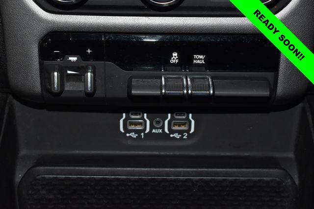 2021 Ram 1500 Big Horn Crew Cab 4x4 5'7" Box