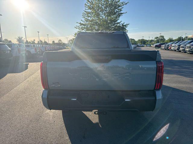 2026 Toyota Tundra SR5 CrewMax 5.5' Bed