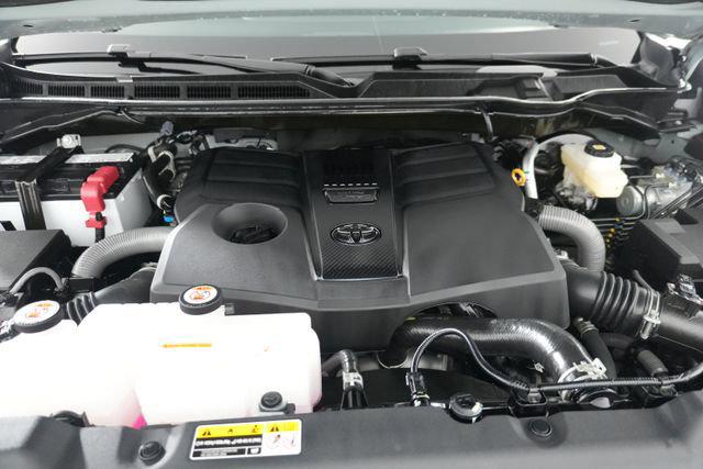 2026 Toyota Tundra SR5 CrewMax 5.5' Bed