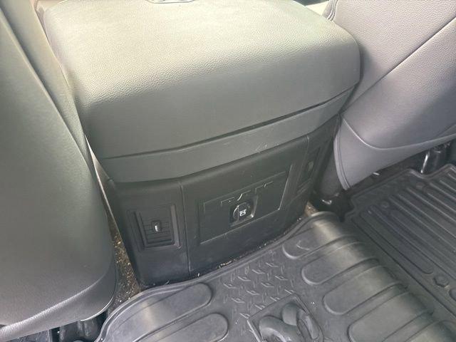 2017 Ram 2500 Big Horn Crew Cab 4x4 6'4" Box