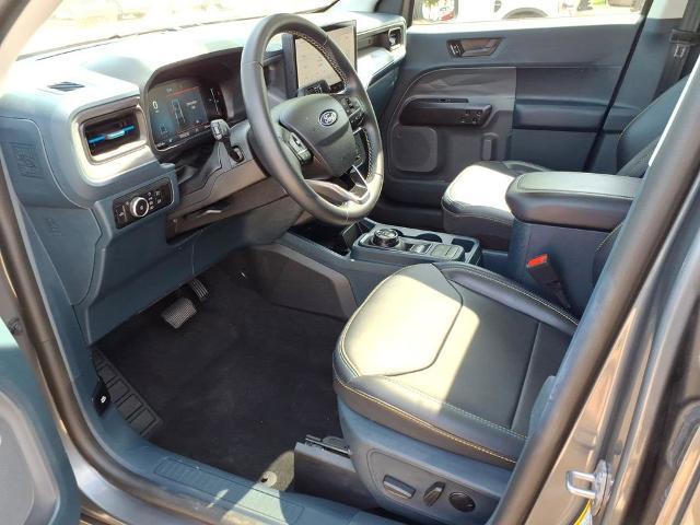 2025 Ford Maverick Lobo Standard
