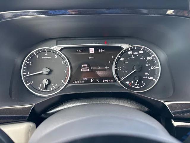 2025 Nissan Pathfinder SL 4WD