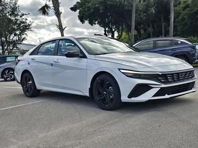 2026 Hyundai Elantra SEL Sport