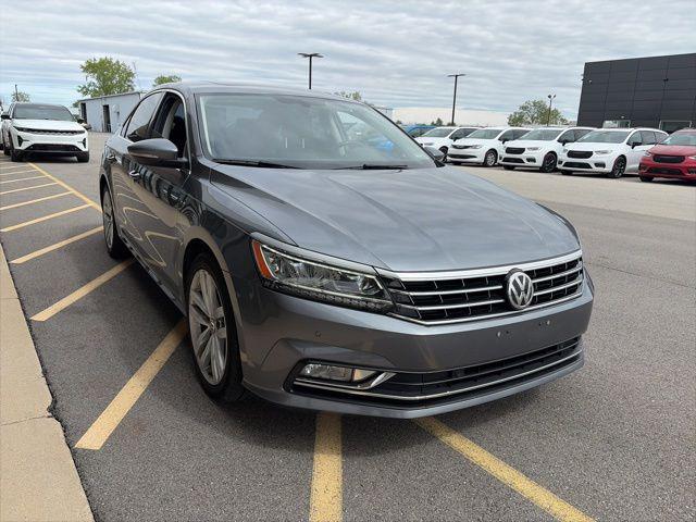 2018 Volkswagen Passat 2.0T SE w/ Technology