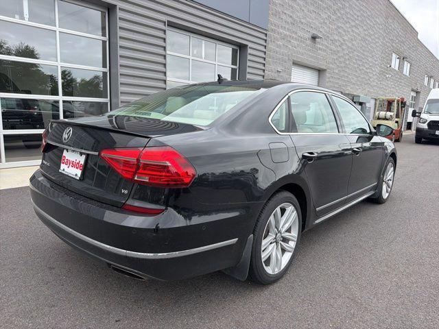 2016 Volkswagen Passat V6 SEL Premium